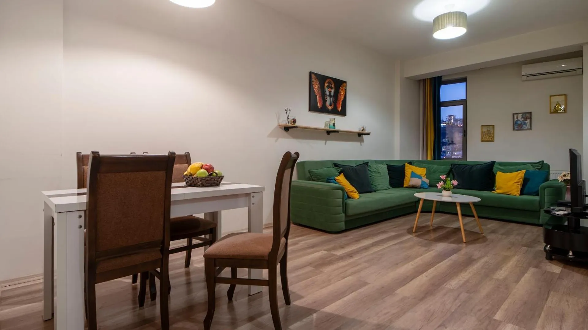 Apartment In Tbilisi “Green Budapest “