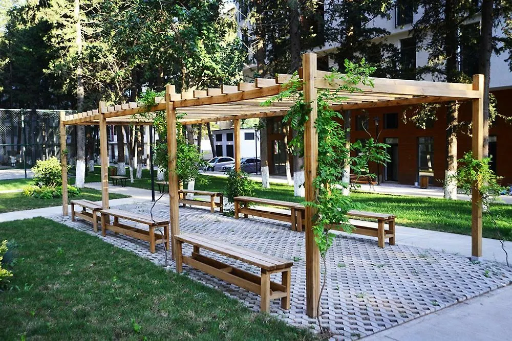 Apartment In Tbilisi “Green Budapest “ 0*,